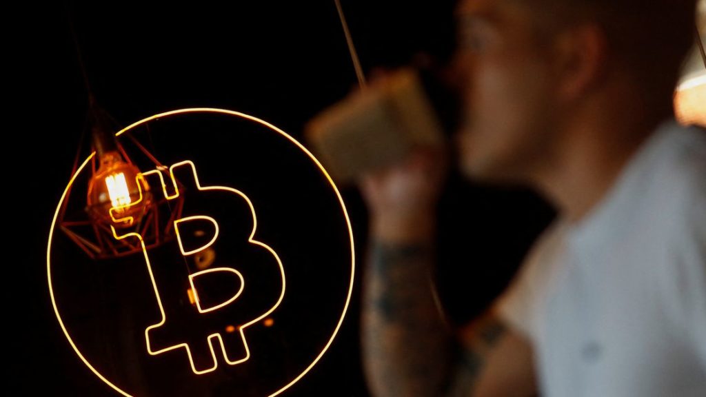 Cryptoverse: The early birds betting bitcoin’s bottoming out | Reuters